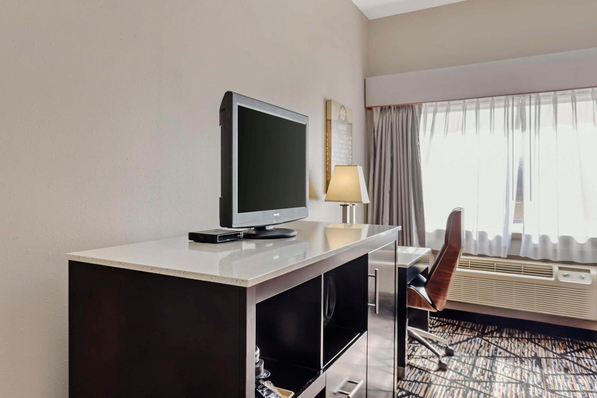 Best Western Карлайл Екстериор снимка